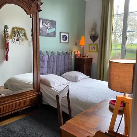 Le Trianon 3*