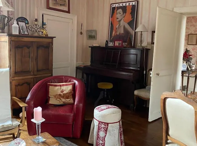 Le Trianon Le Bourgneuf-la-Foret